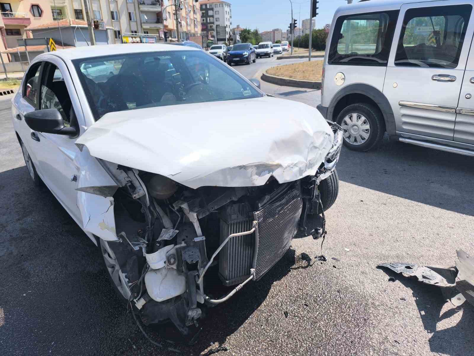 corumda uc aracin karistigi zincirleme kazada 1i cocuk 8 kisi yaralandi Mk5jE9RN