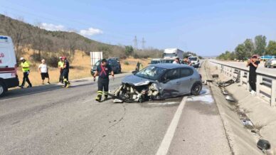 d100de otomobil kanala dustu 3 yarali hZiBLtZ4