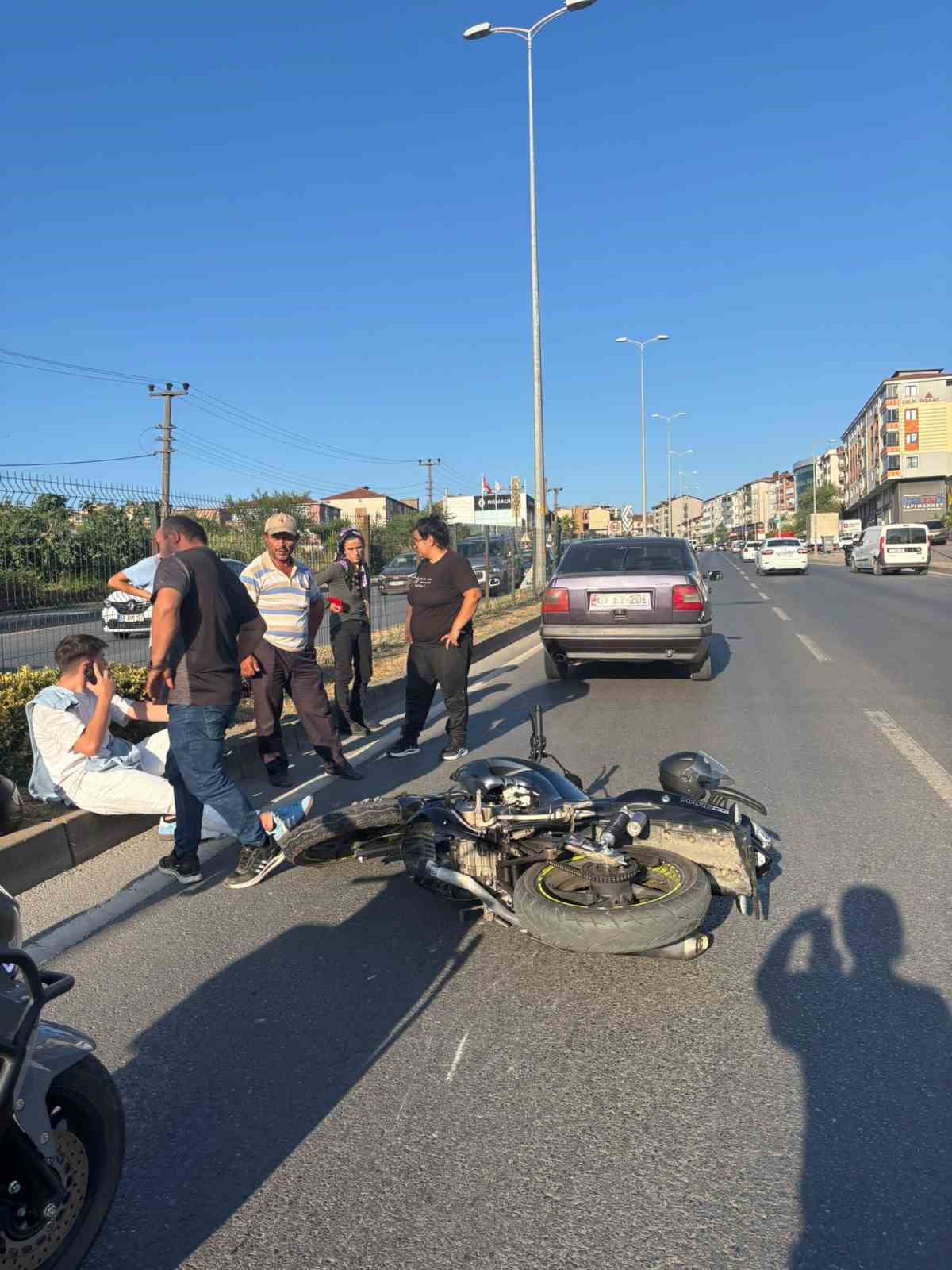 ereglide motosiklet kazasi 1 yarali lp1L2ZSq
