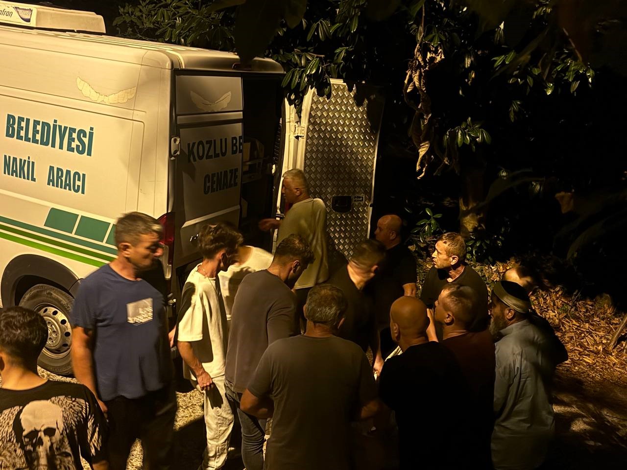 gazeteci cem kucukun babasi findik bahcesinde olu bulundu cr1NAFkv