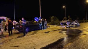 iki otomobilin carpistigi kazada 2si agir 7 kisi yaralandi uGaMe9iH