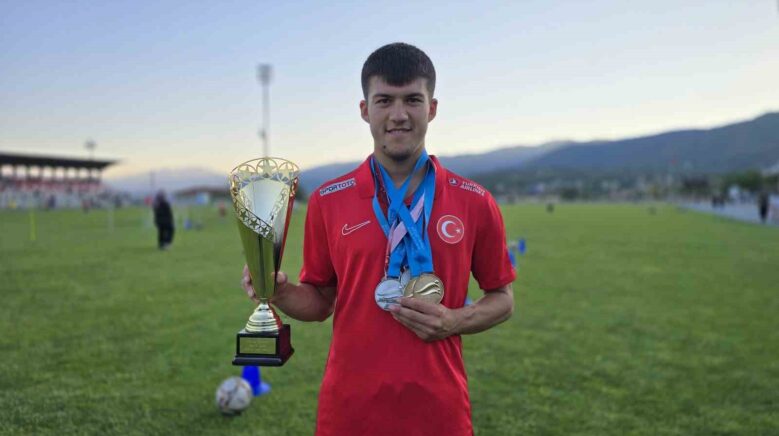 karabuklu arifin hedefi dunya sampiyonasinda altin madalya C4B2Y7js