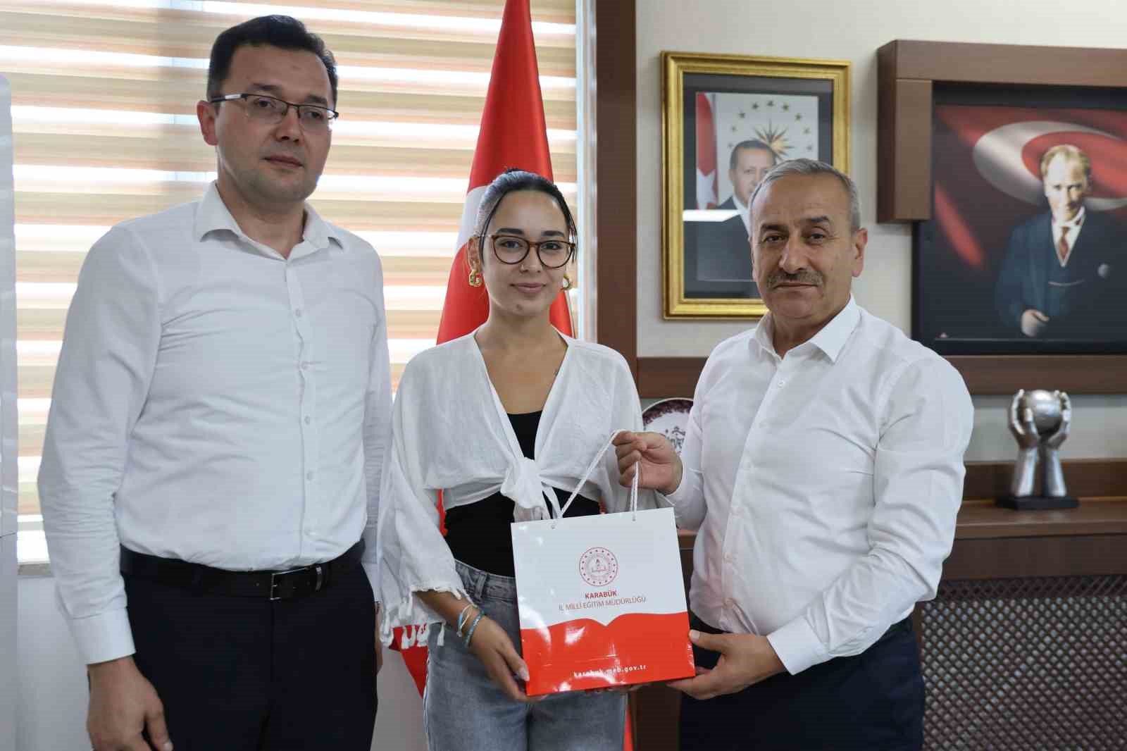 karabuklu ogrenci slogan yarismasinda birinci oldu 75hfVkDQ