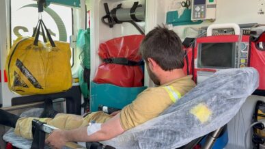 karabukte arazoz midibusle carpisti 3 yarali ziOpOZPW