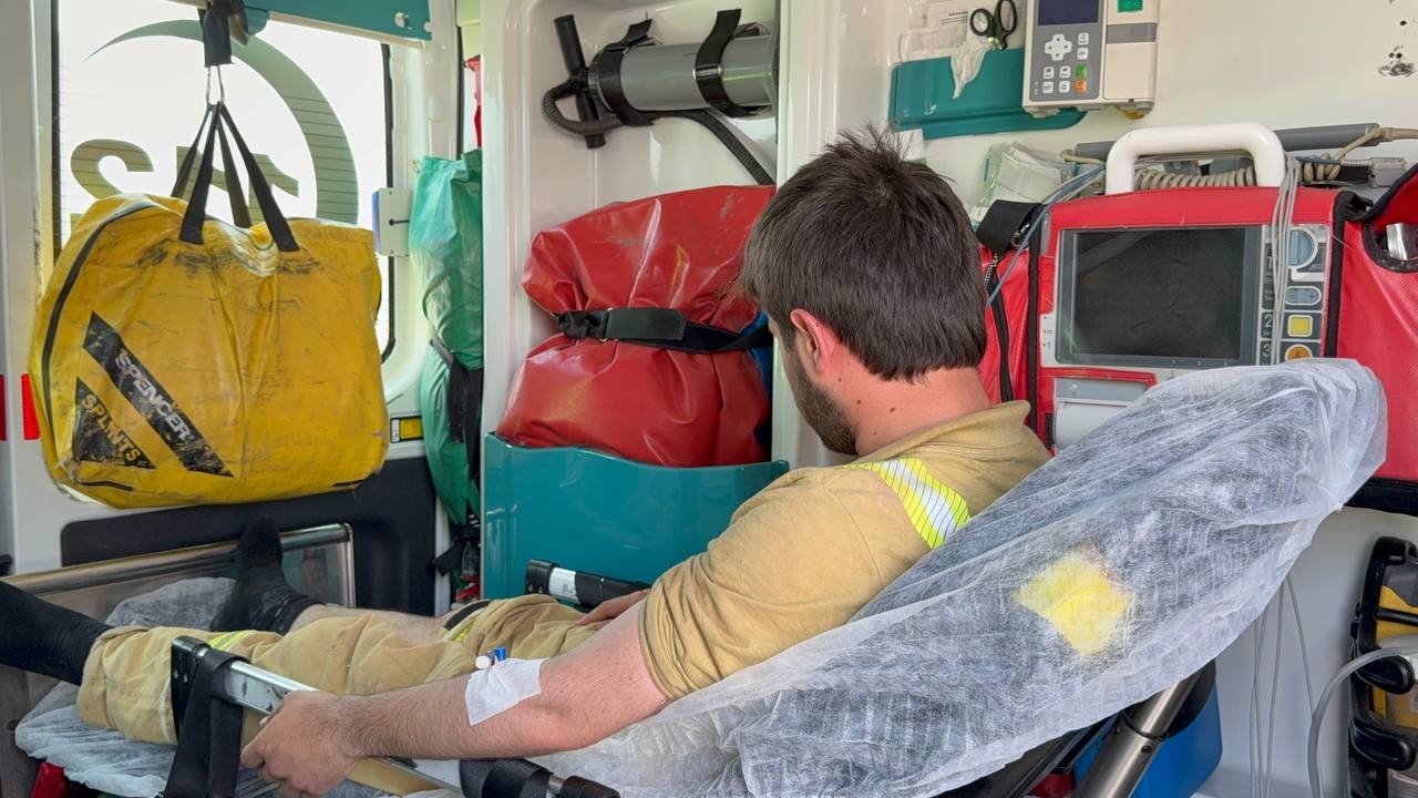 karabukte arazoz midibusle carpisti 3 yarali ziOpOZPW