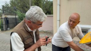 karabukte bitkin halde bulunan ebabil kusu tedavi altina alindi ts4RhXsI