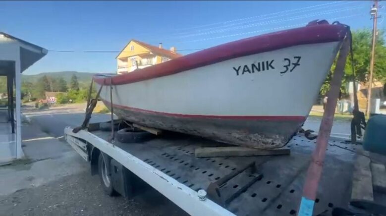 karayolunda ilginc goruntu YHdJJacy