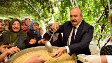 kastamonuda 2 bin 500 kisiye asure ikram edildi LWIn2FPO