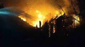 kastamonuda cikan yanginda ev ve samanlik kule dondu HrTwT3Gx