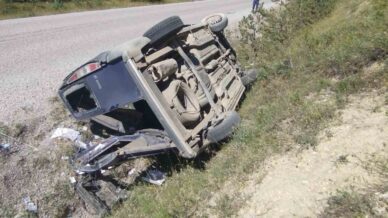 kastamonuda mucura kapilan arac sarampolde takla atti 2 yarali N3fn1aGu