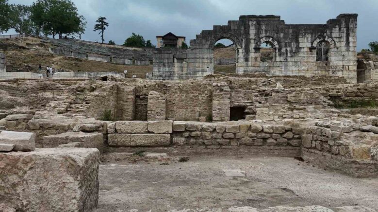 kazmayi vurdukca tarih cikiyor ihAG9Z9H