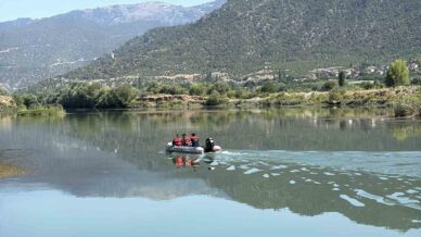 kelkit cayinda kaybolan genc kizi arama calismalari suruyor jn9Rz8FA