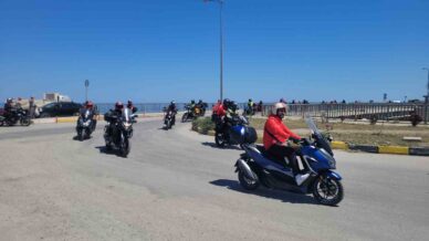 kurtulus savasinda cephanenin tasindigi istiklal yolunu motorlariyla gectiler 8JOAjzmY