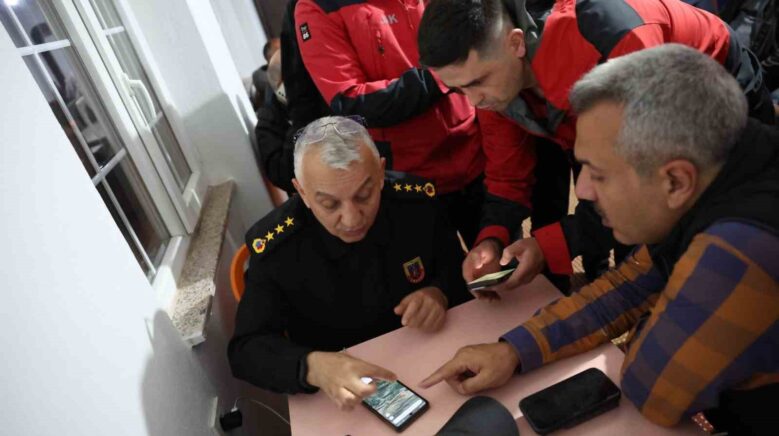 rize valisi baydas kaybolan jet ucagi icin calismalari yerinde takip ediyor zCMwnUJx