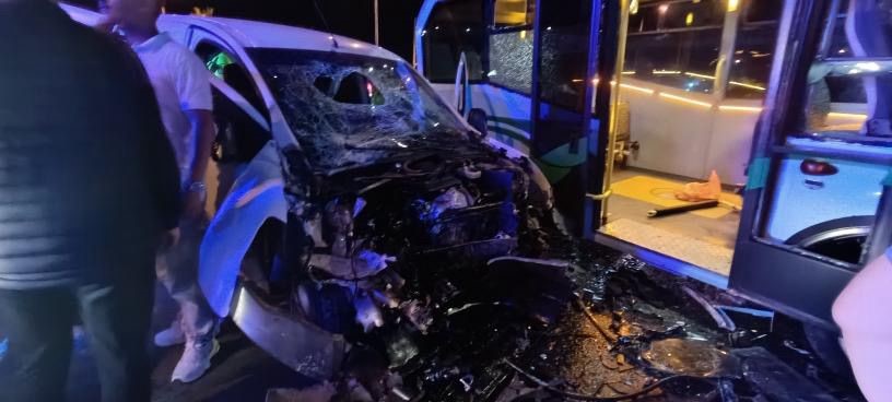 rizede minibus ile hafif ticari arac carpisti 10 yarali SLWkFmbl