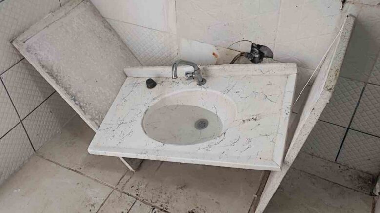 samsun buyuksehir belediyesinden ucretsiz tuvaletlere zarar verilmesine tepki IJ1prshv