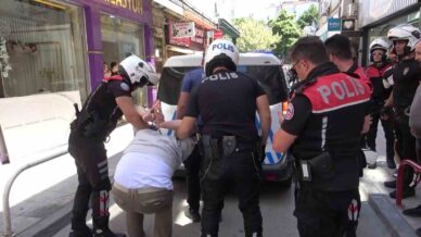 samsun valiliginden aciklama adli ve idari sorusturma baslatildi polis memuru gorevden uzaklastirildi 1E7JiFsL