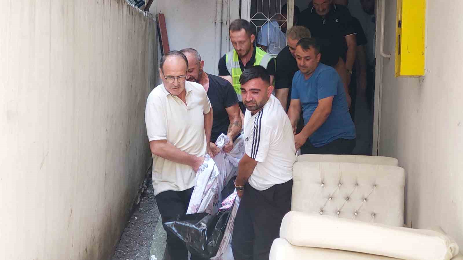 samsunda 29 yasindaki genc arkadaslarinin evinde olu bulundu A2cZI7AW