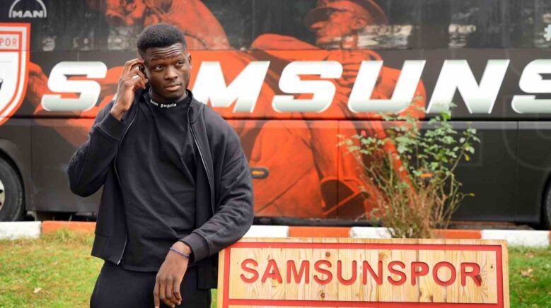 samsunspor mouandilmadji ile yeni sozlesme imzaladi U957vii2