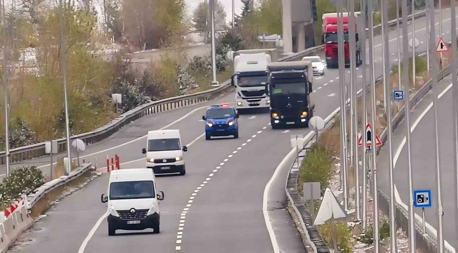 tuik kastamonuda trafige kayitli arac sayisini 167 bin 408 olarak acikladi