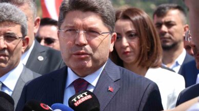 adalet bakani tunc ozgur ozele belgeleri niye bekletiyorsun elinde varsa belgeleri kWa5fCY3