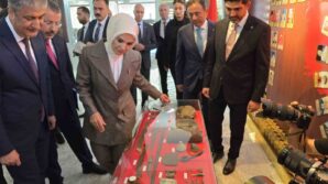 aile ve sosyal hizmetler bakani goktas karabukte JfpaV1sg