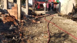 alevlere teslim olan ahsap ev kule dondu KNCBdDF5