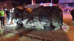 amasyada otomobil carptigi agaci kokunden soktu 2 yarali nUnf3hIQ