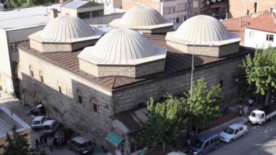 amasyada tarihi firuz huseyin aga bedesteni ve arastasi turizme kazandiriliyor FSIbM6PS