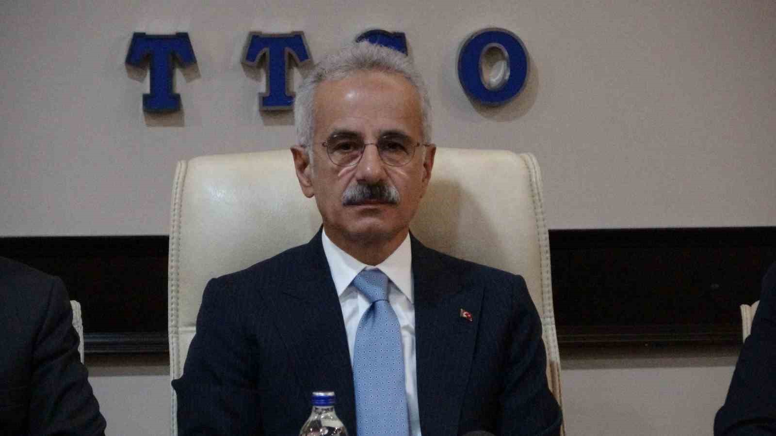 bakan abdulkadir uraloglu turkiyede denize yapilan 3 havalimanini trabzon icin tasarladik tLiCymtX