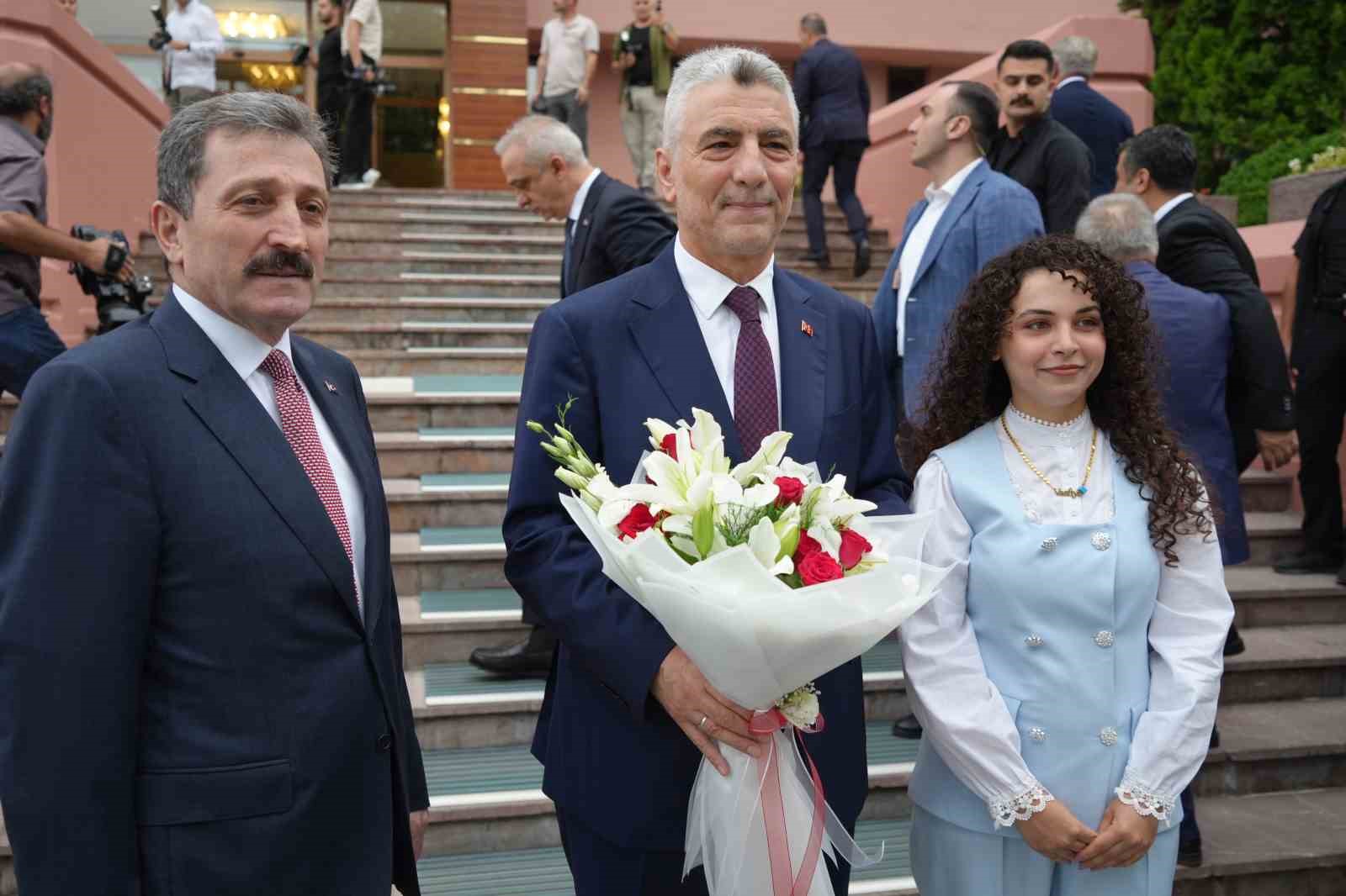bakan bolat samsunda 3Vnzwsut