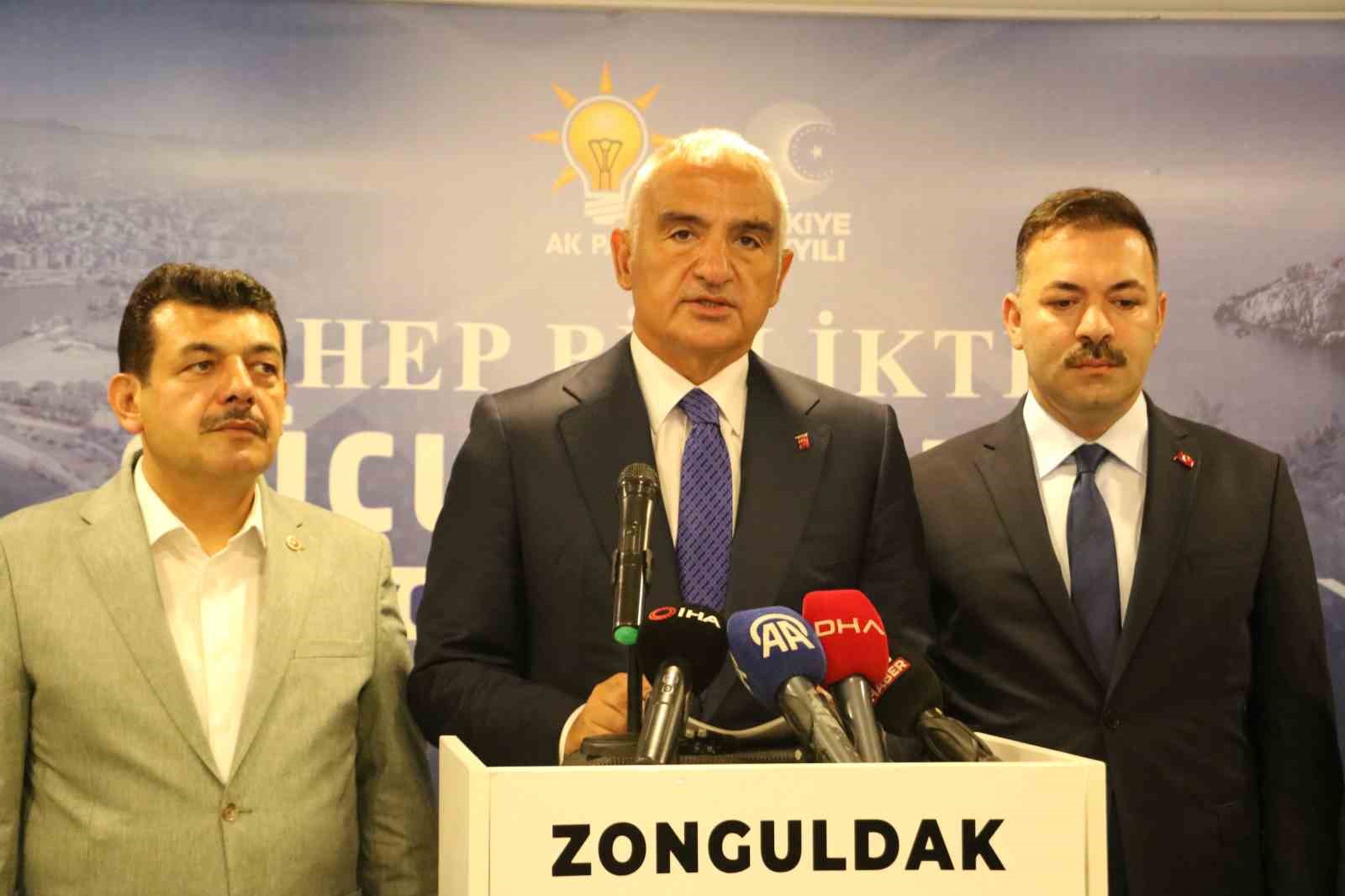 bakan ersoy terorsuz turkiye kalkinmis ve refahi artmis bir turkiyedir d7ichPai