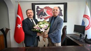 beun muhendislik fakultesi dekanliginda devir teslim toreni gerceklestirildi n7HlRyum