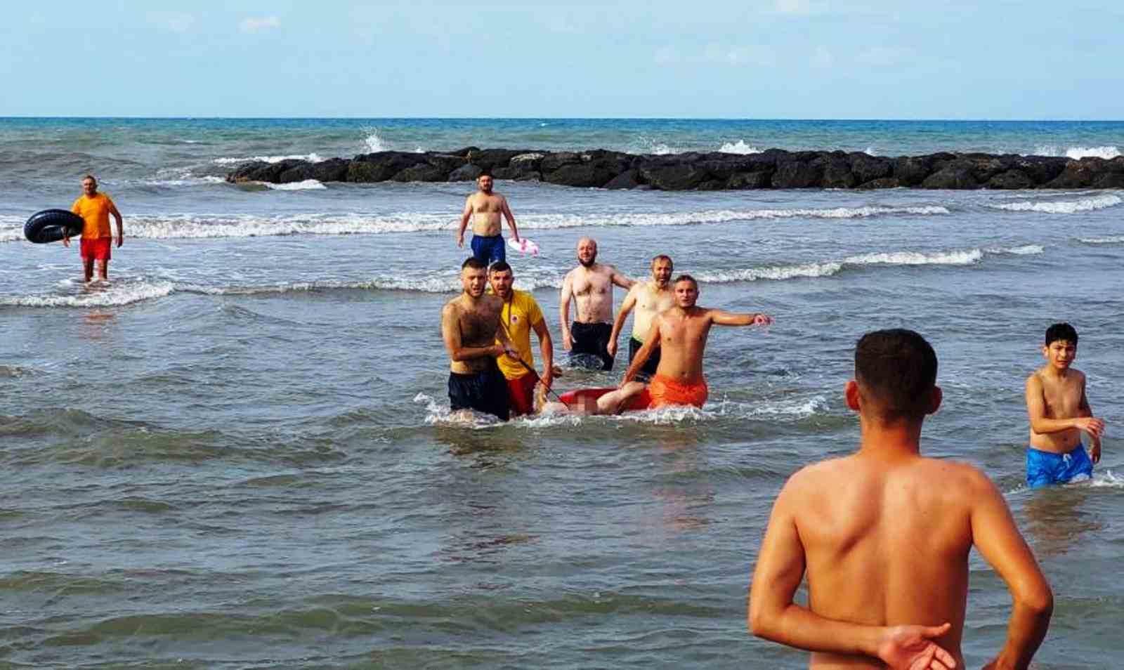 bogulma vakalarinin arttigi samsunda denize girilmemesi uyarisi TPCUAfXD