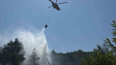 boluda ormanlik alanda cikan yangin buyumeden sonduruldu R616Lv5K