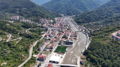 buyuk sel felaketinin 4uncu yil donumu bir ilce yeniden insa edildi KeEdJ5EE