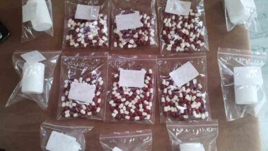 cips paketinden uyusturucu cikti silahlar ele gecirildi qfsLti3m