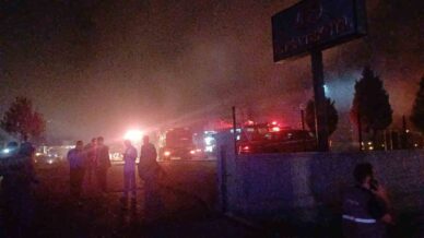 corumda tekstil fabrikasinda yangin WnyawMNN