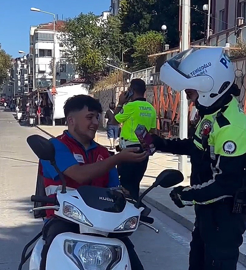 duzcede kask takana cerez takmayana ceza DBlYwXqm