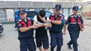 jandarmanin takibi sonucu uyusturucuyla yakalandi rMX9PnXE