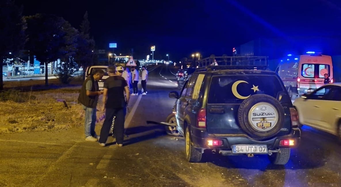 karabukte iki ayri kazada 3 kisi yaralandi a9raBfP1