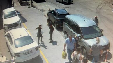 karabukte ucan tekmeli ve bicakli kavga 2 yarali 4PhUVaT9