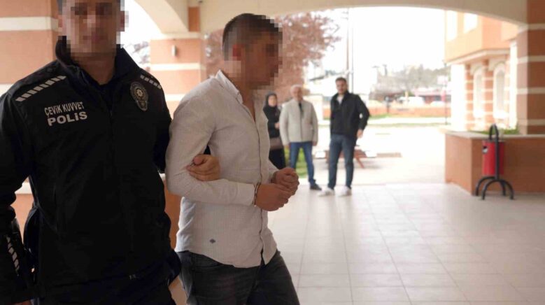 kastamonuda aracta infaz edilmisti saniklara ceza yagdi W9JNduya