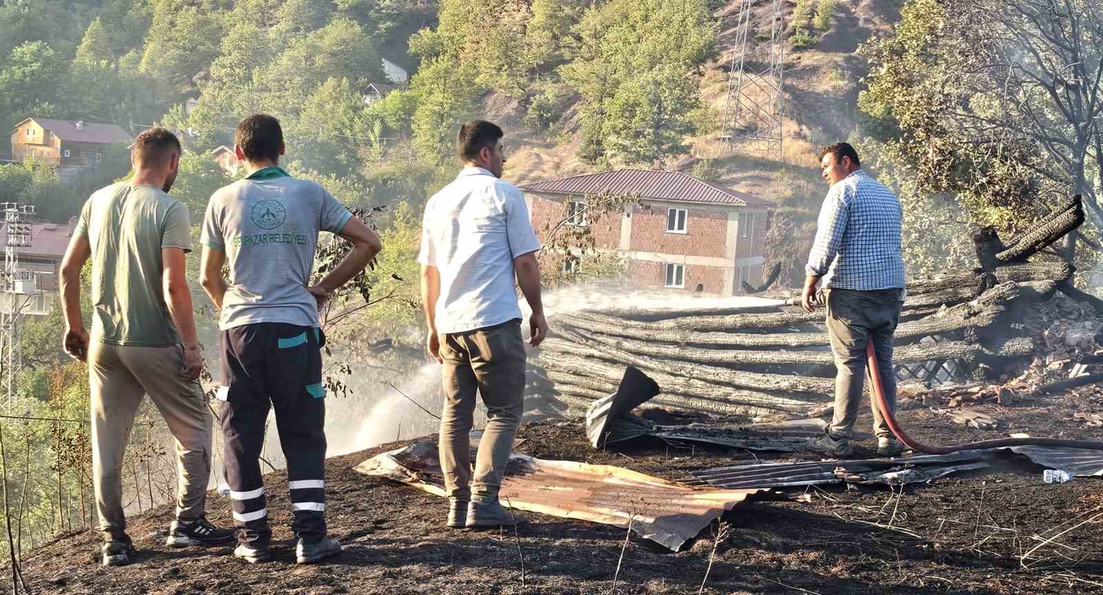 kastamonuda ayni bolgede ikinci orman yangini 5 samanlik kule dondu 8i8AqfLN