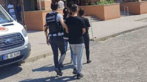 kastamonuda uyusturucuyla yakalanan 2 supheli tutuklandi QwEpQFwX