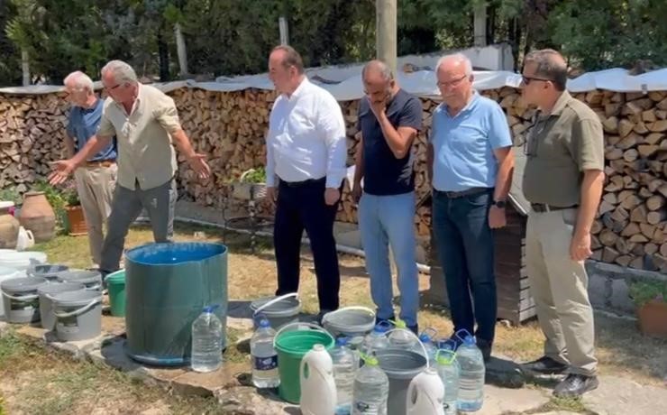 milletvekili akay su sorunu yasayan yazikoy halki ile bir araya geldi bzNfUy18