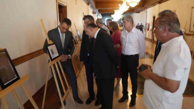 milli mucadelenin basin bayraktari husnu aciksoz icin vefa sergisi acildi OJG2JvDt