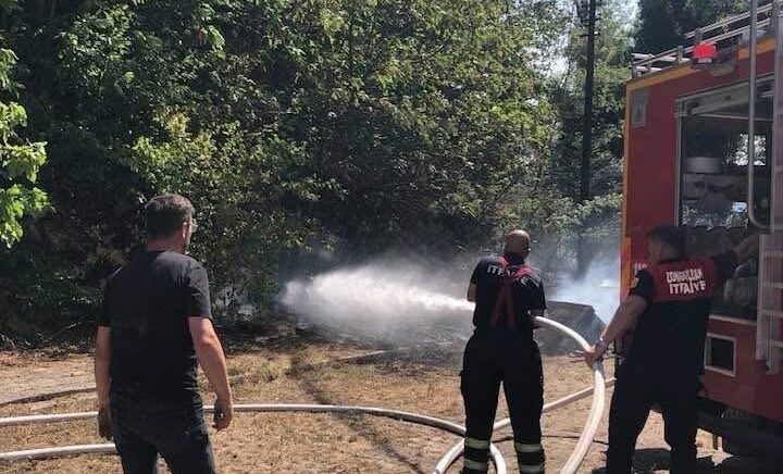 ormanlik alanda yangin EU3UG7HJ