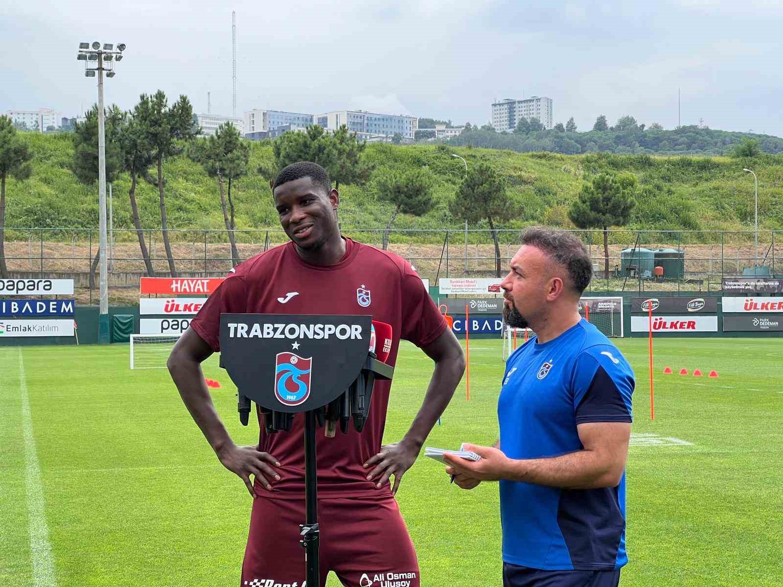 paul onuachu tekrar burada olmak beni mutlu ediyor CRSMtn7C