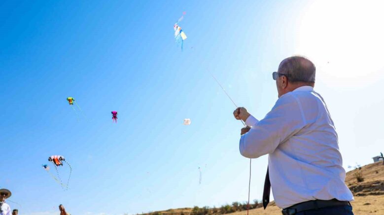 roma donemine ait antik kentte gokyuzunu ucurtmalar susledi km7Zjptw